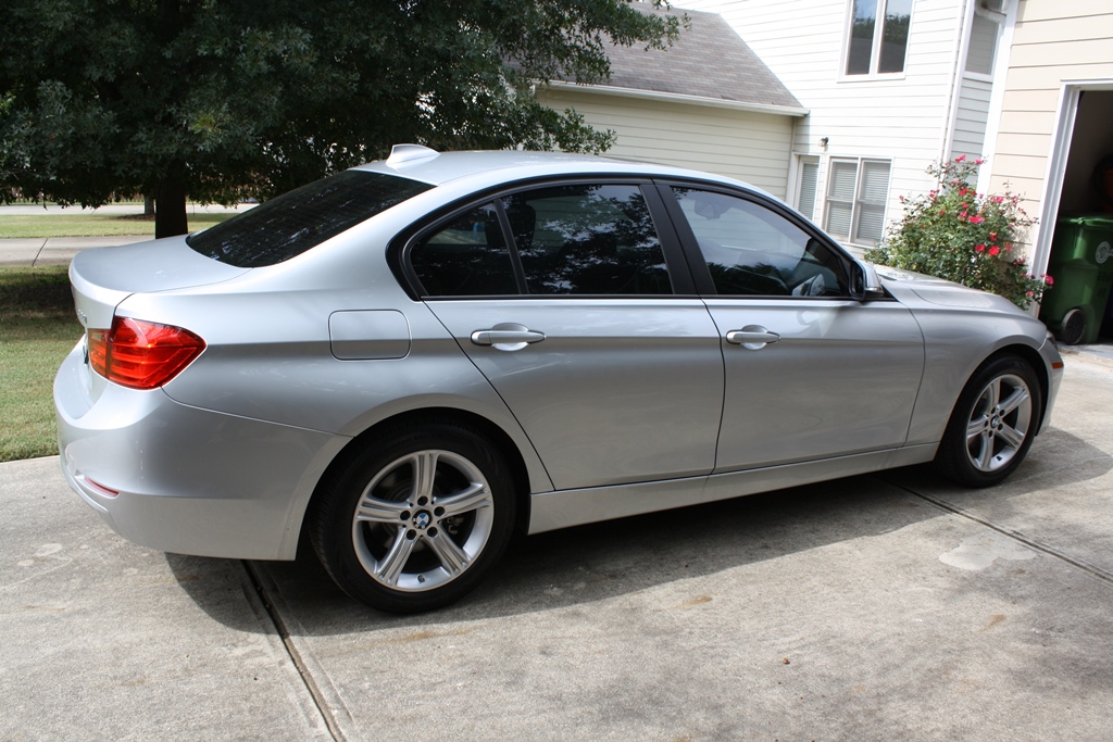 2013 Bmw 328i coupe standard features