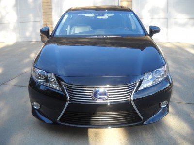 2011 Lexus ES300 H 06
