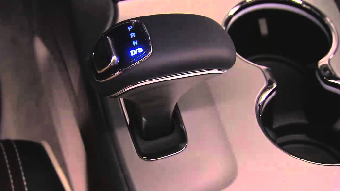 daily-car-news-bulletin-for-june-23-2016-2015-grand-cherokee-shifter