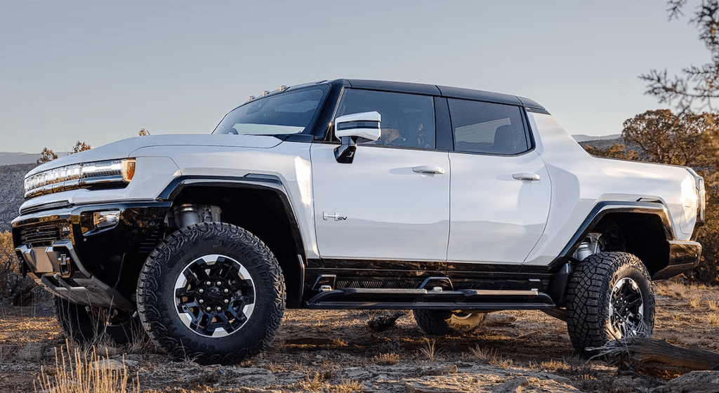 2023 GMC Hummer EV Pickup Range